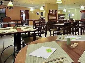 Ibis Florianopolis Hotel 3*,
